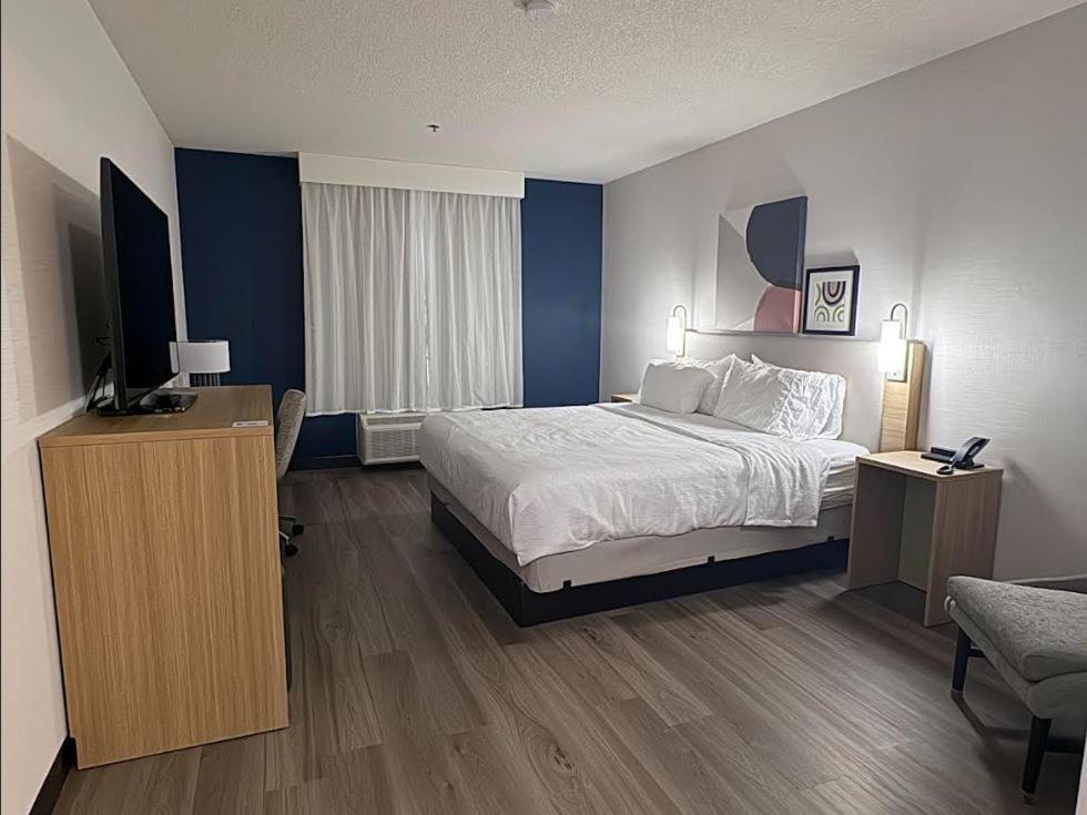 Spark By Hilton Guelph Esterno foto
