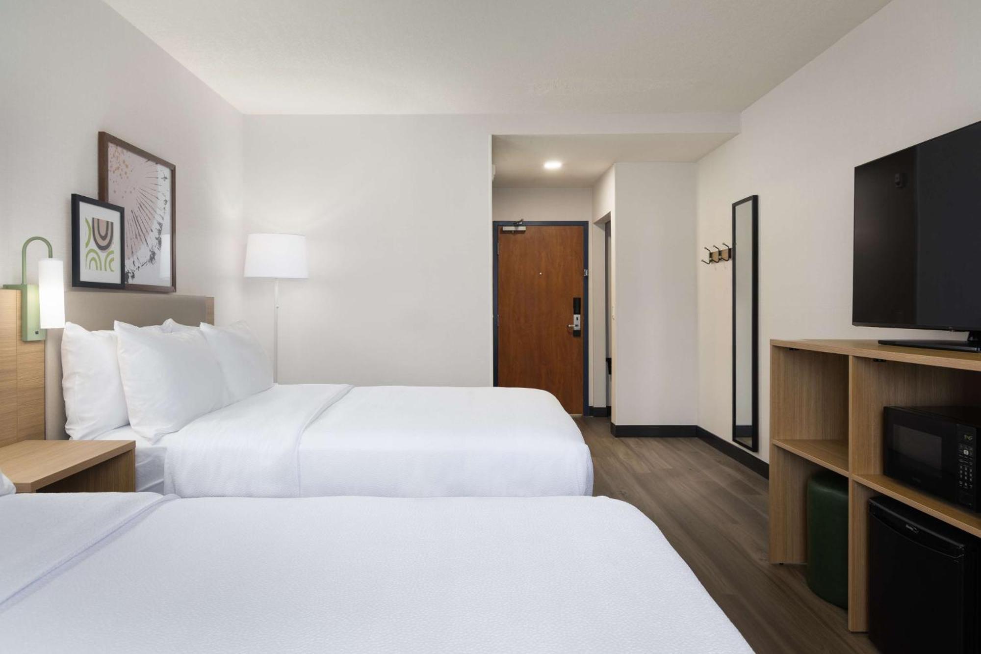 Spark By Hilton Guelph Esterno foto