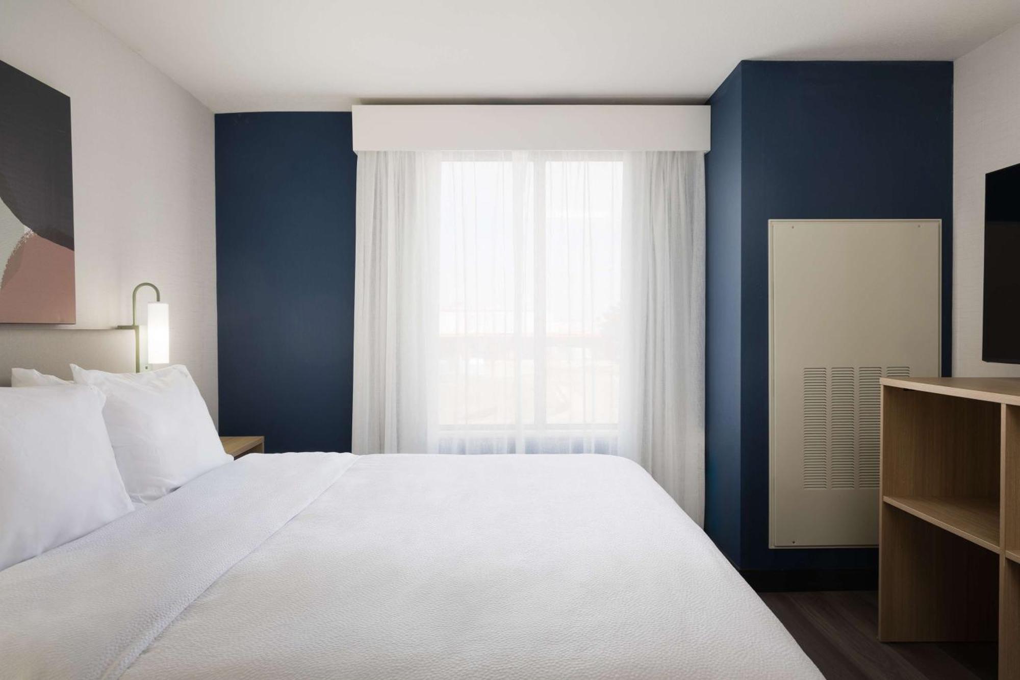 Spark By Hilton Guelph Esterno foto